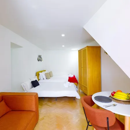 Cozy Retreat Bairro Alto *